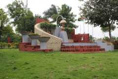 statue_long